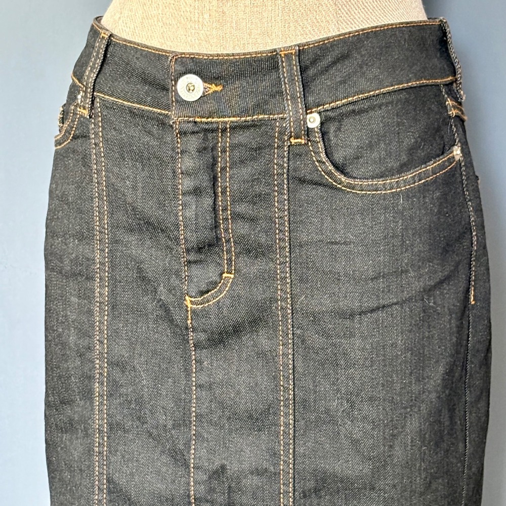 Vintage Y2K - D&G Dolce & Gabbana Denim Pencil Skirt | Size 26 | Dark Wash 1990s
